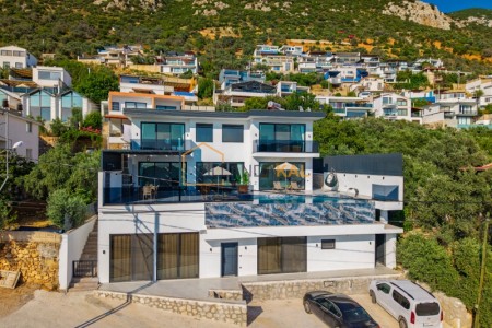 Villa Azra