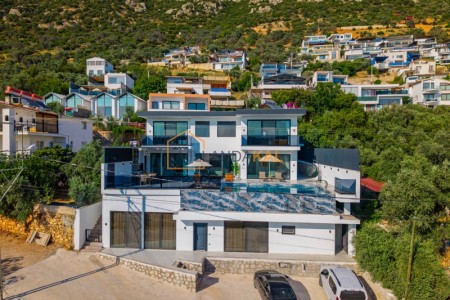 Villa Azra